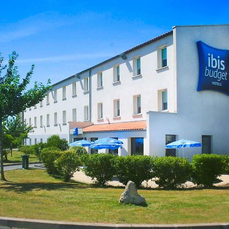 Ibis Budget Niort - La Creche Екстер'єр фото