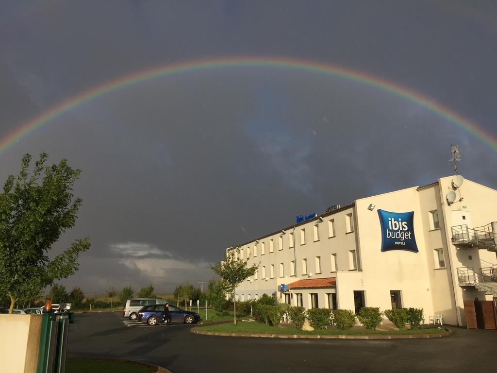 Ibis Budget Niort - La Creche Екстер'єр фото