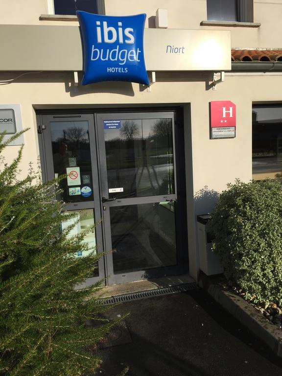 Ibis Budget Niort - La Creche Екстер'єр фото