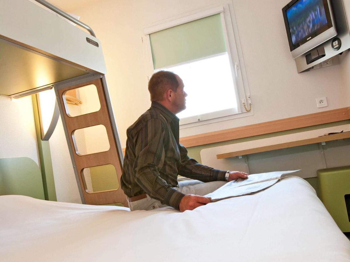 Ibis Budget Niort - La Creche Екстер'єр фото