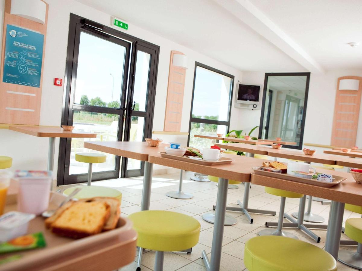 Ibis Budget Niort - La Creche Екстер'єр фото
