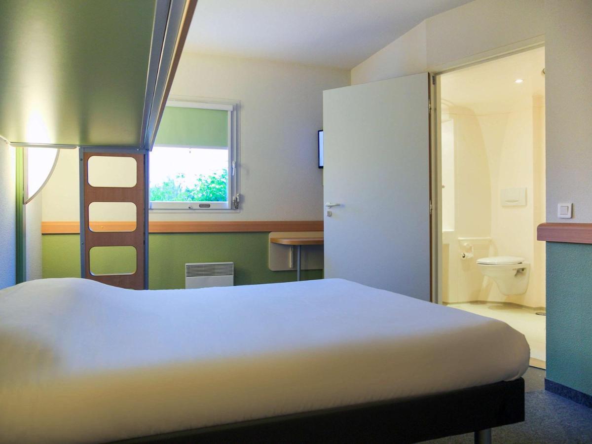 Ibis Budget Niort - La Creche Екстер'єр фото